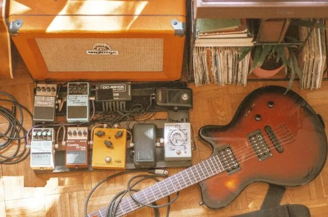 guitar and pedals